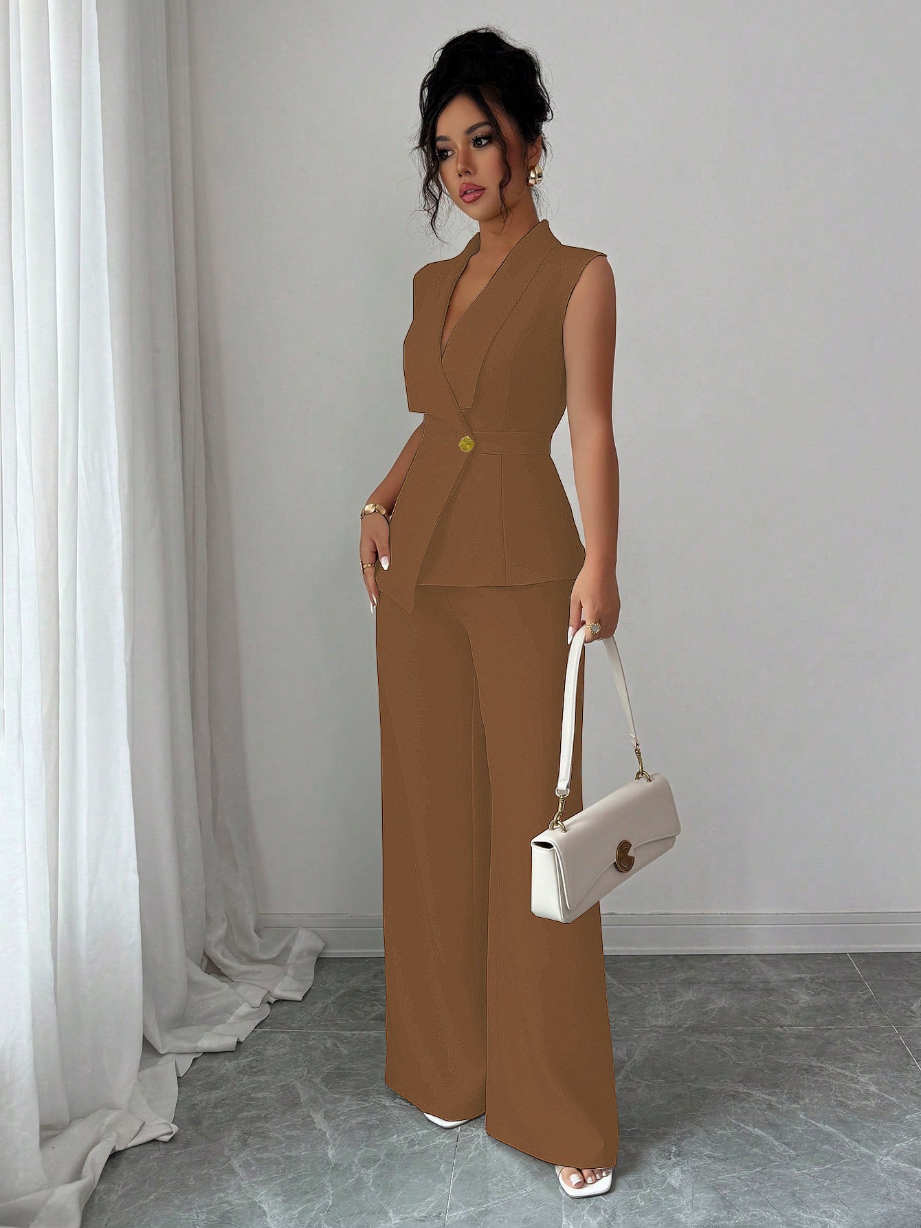 Conjunto Elegante de Chaleco y Pantalón Recto de Color Liso