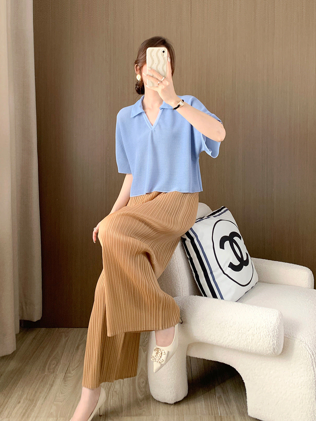 Camiseta Polo Plisada Manga Corta — Talle Alto Favorecedor Mujer 2026